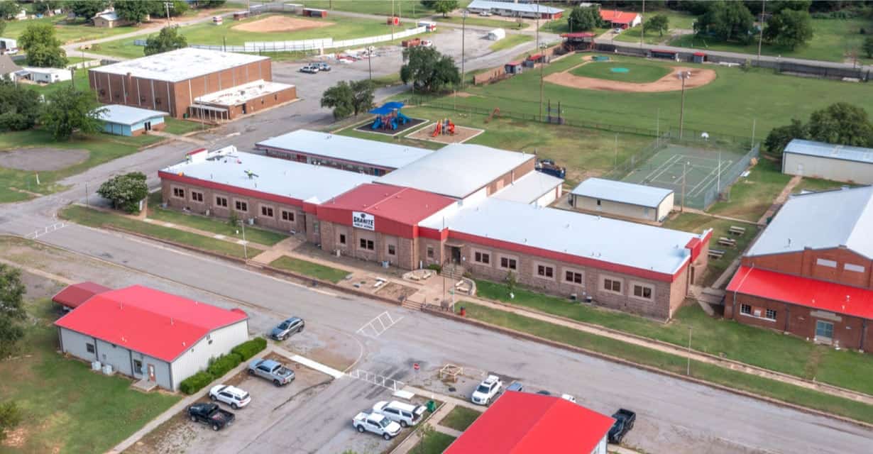 Commercial roofing contractor in Oklahoma