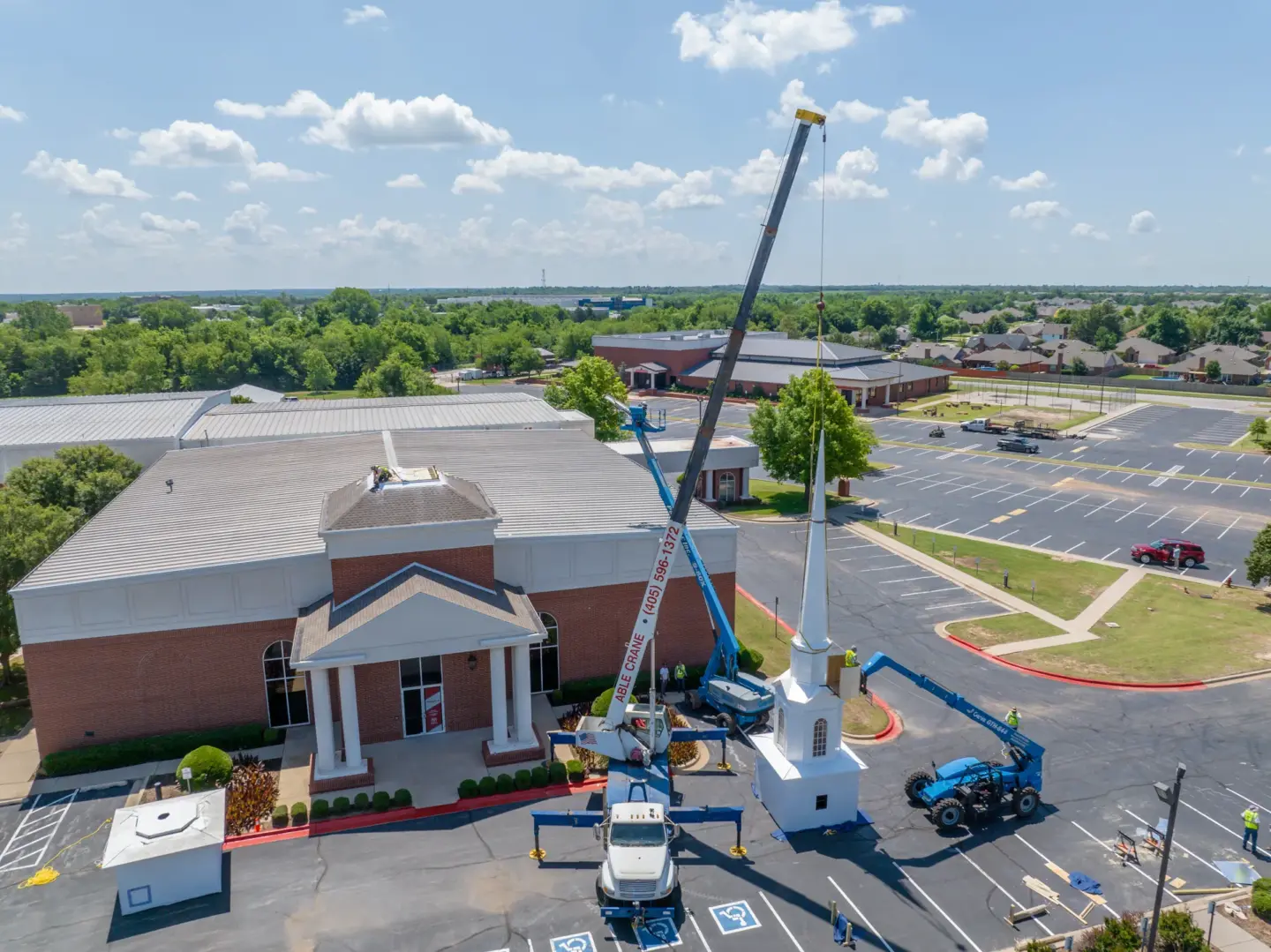 CrossPointe Church crane DJI 0416