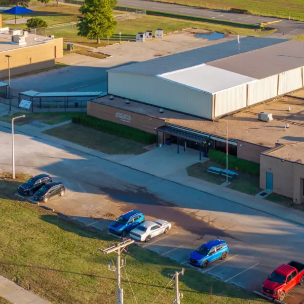Temporary repairs to the roof of a school