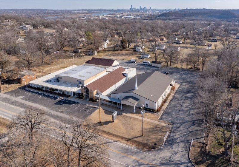 View Acres Baptist Church Roof Replacement, Guttering